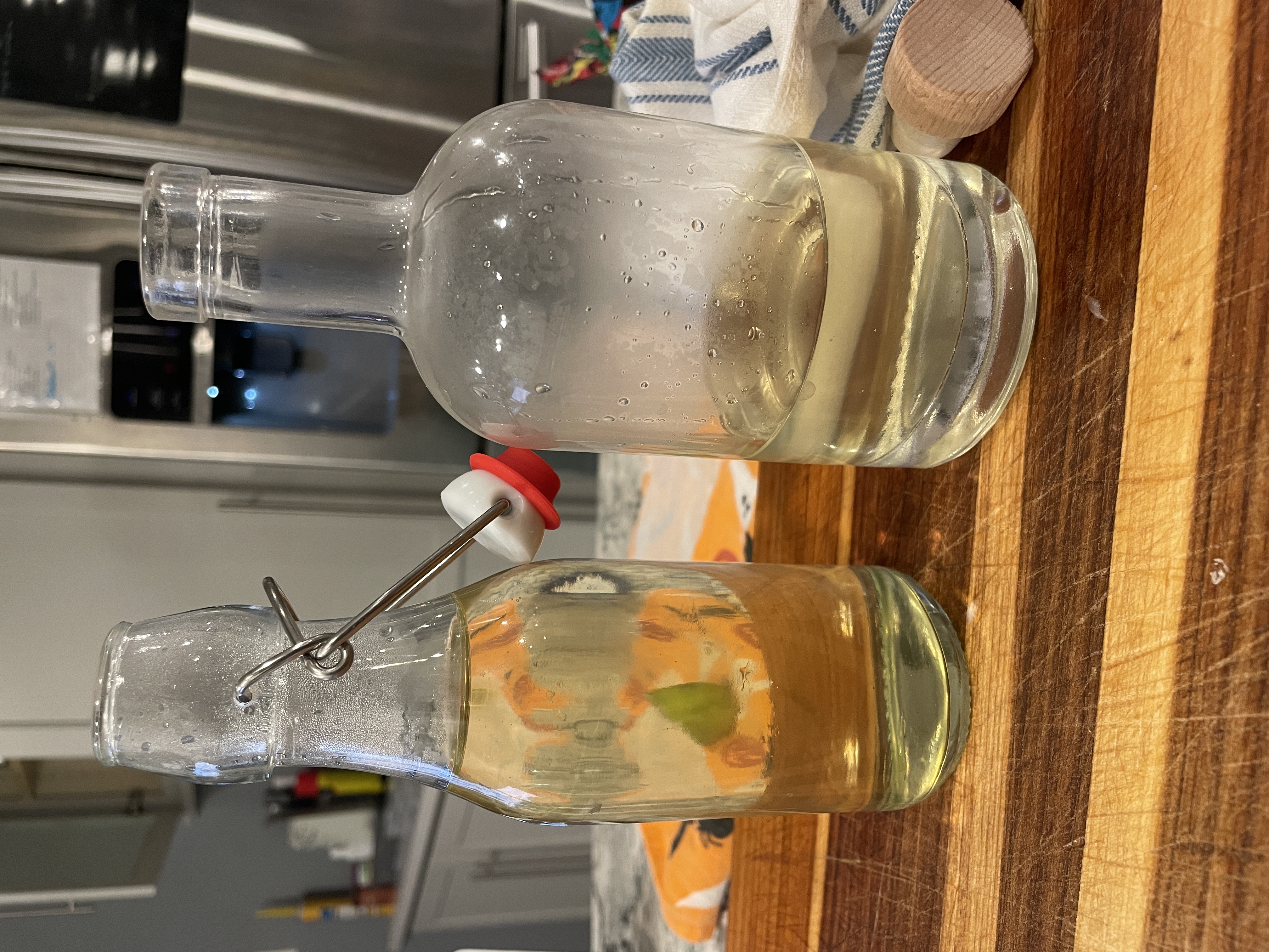 basilSyrup1Image
