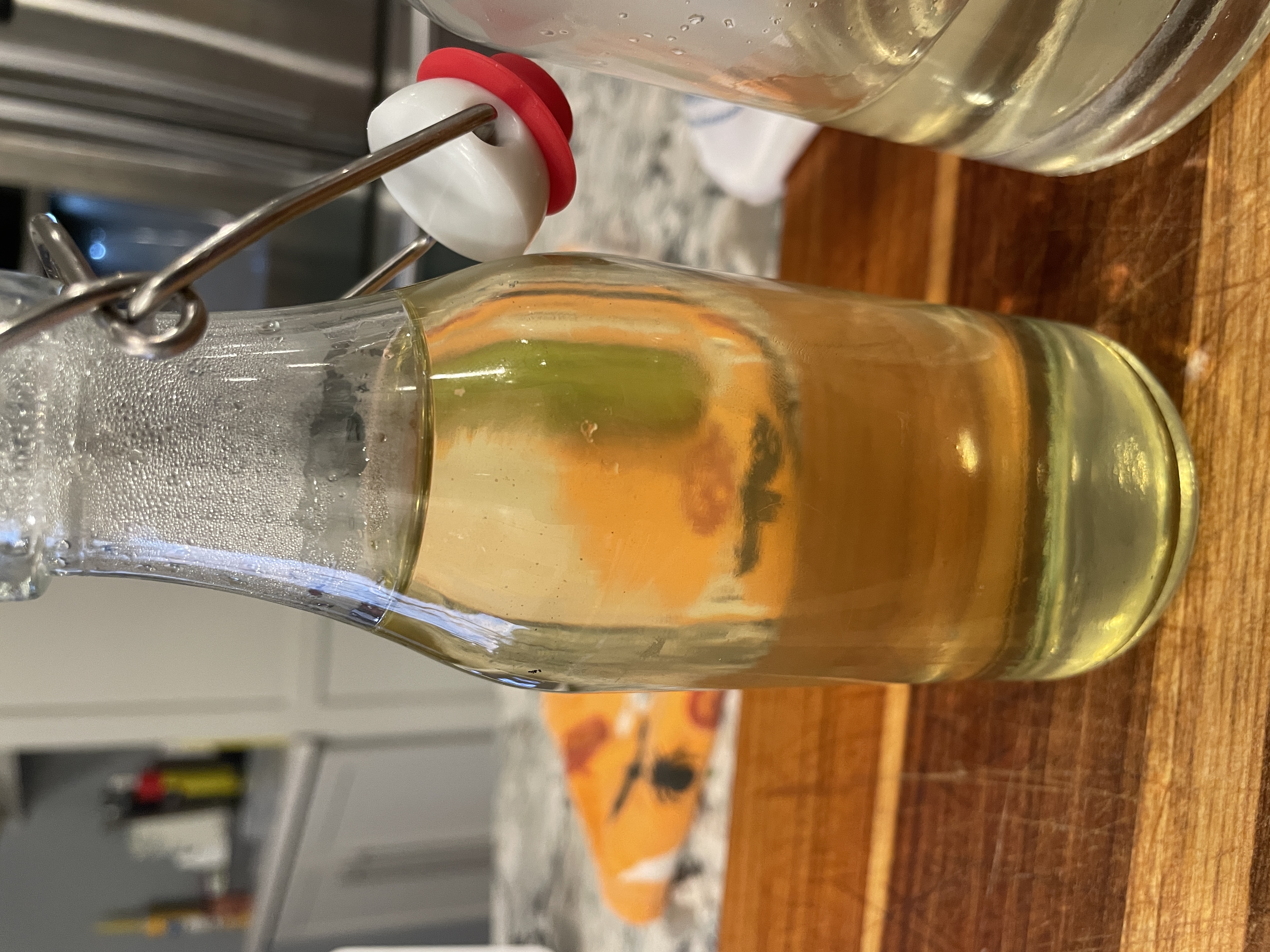 basilSyrup2Image
